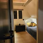 De